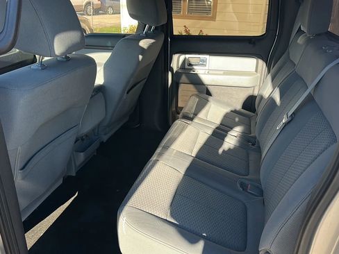 Used 2011 Ford F150 XLT w/ XLT Chrome Pkg image 11