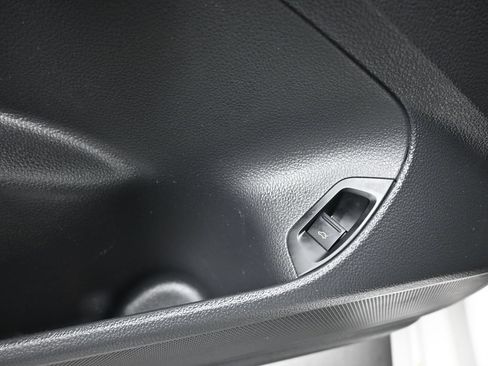 Used 2012 Volkswagen Passat 2.5 S FWD image 11