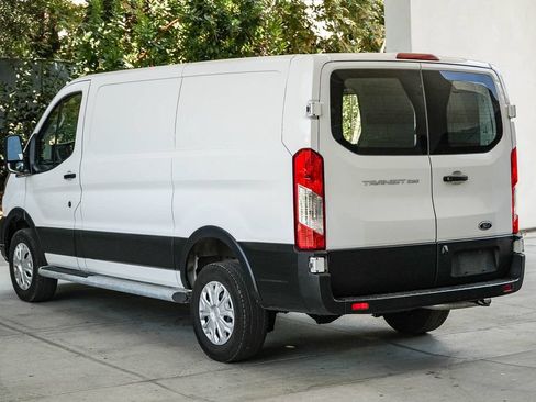 Used 2025 Ford Transit 250 Low Roof w/ Exterior Upgrade Package RWD image 4
