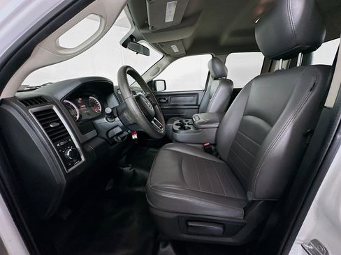 Used 2017 RAM 1500 Tradesman RWD image 13