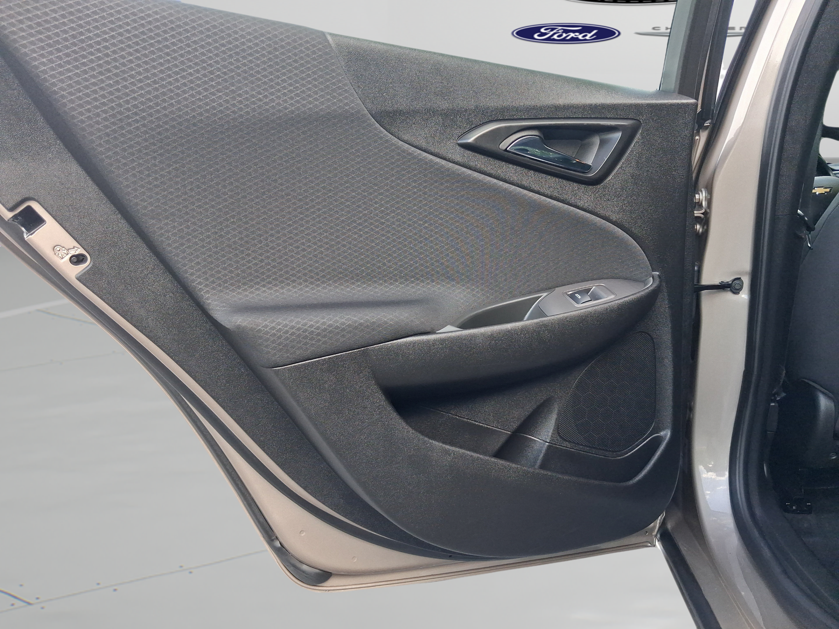 Used 2025 Chevrolet Malibu LT FWD image 25