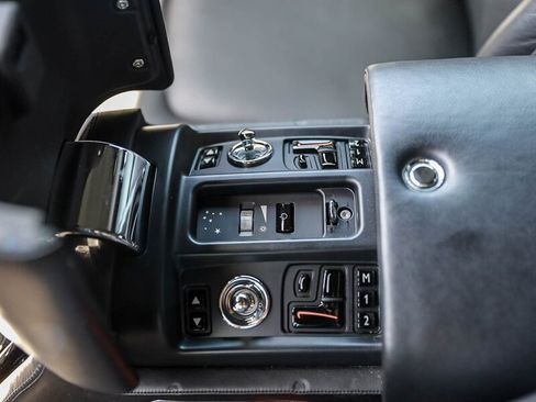 Used 2010 Rolls-Royce Phantom Coupe RWD image 42