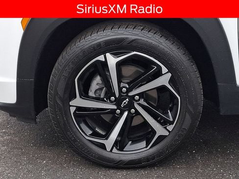Used 2023 Chevrolet TrailBlazer RS AWD/4WD image 8