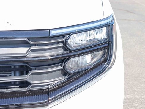 Certified 2025 Ford Expedition Active AWD/4WD image 10