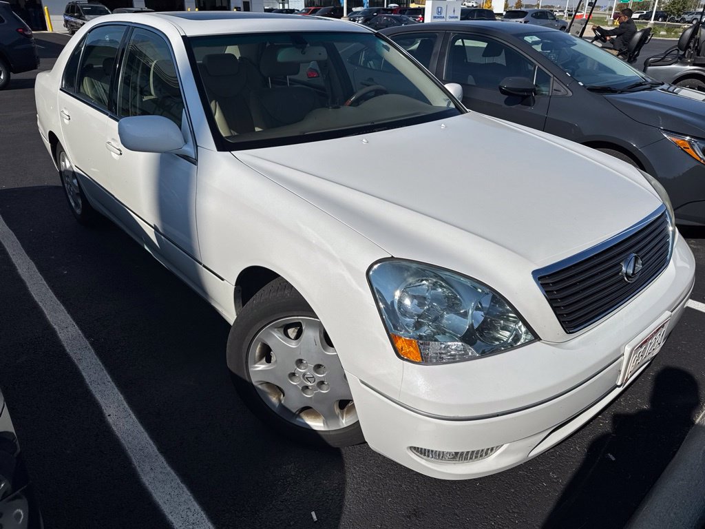 Used 2003 Lexus LS 430 RWD image 3