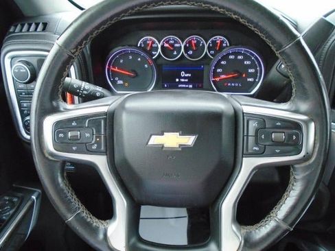 Used 2022 Chevrolet Silverado 3500 LTZ w/ LTZ Convenience Package image 8