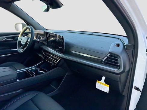 New 2026 Chevrolet Traverse LT w/ Midnight/Sport Edition image 29