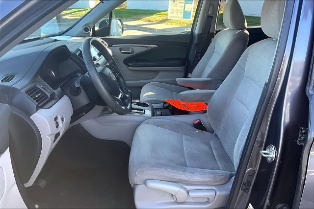 Used 2020 Honda Pilot LX image 25