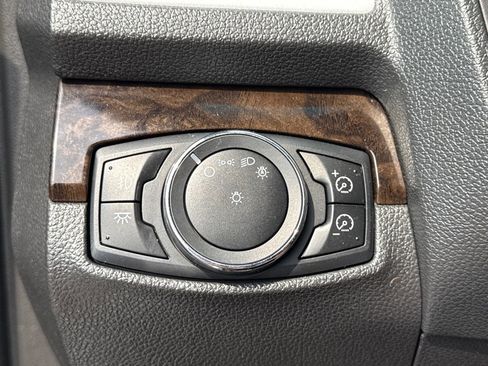 Used 2013 Ford Explorer Limited image 30