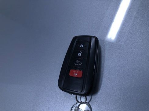 Certified 2023 Toyota RAV4 SE image 33