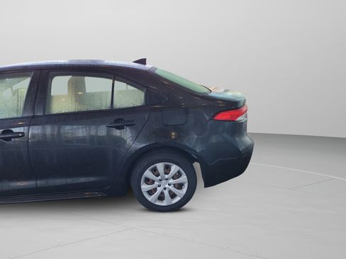 Used 2020 Toyota Corolla LE image 32