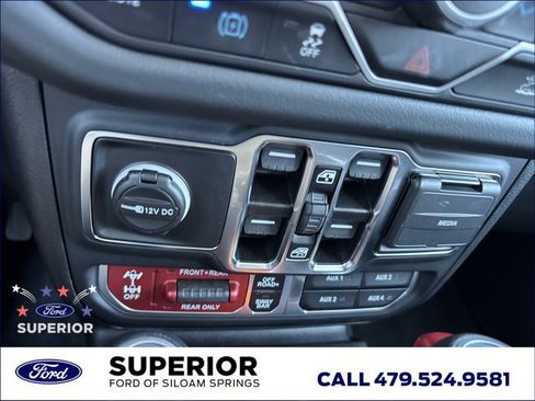 Used 2024 Jeep Wrangler Unlimited Rubicon 4xe w/ Technology Group AWD/4WD image 37