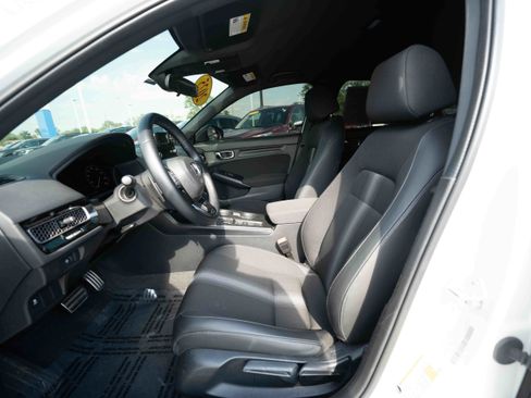 Used 2025 Honda Civic Sport image 9