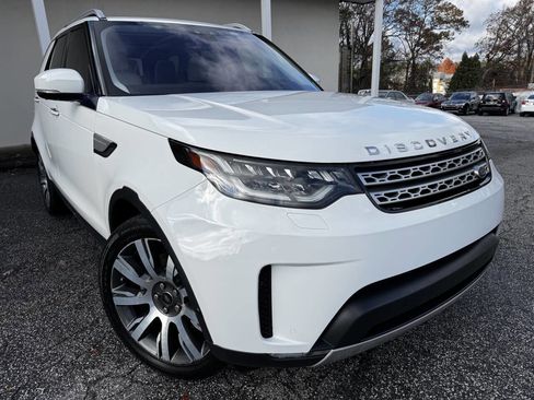 Used 2017 Land Rover Discovery HSE Luxury image 3