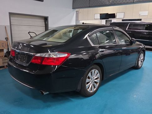 Used 2014 Honda Accord EX image 7