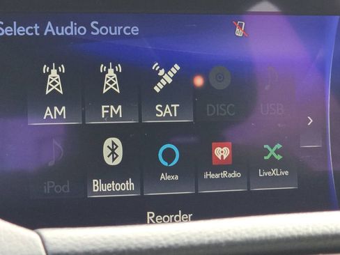 Used 2017 Lexus IS 300 AWD image 29