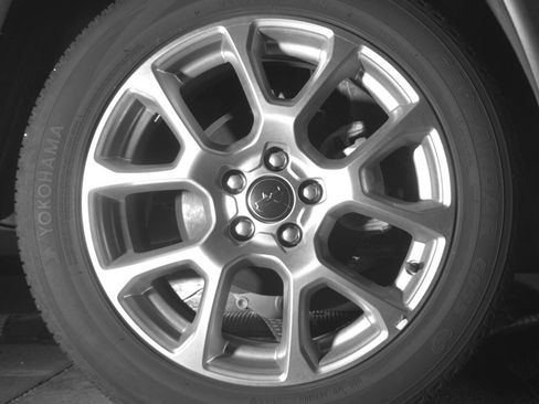 Used 2025 Jeep Compass Limited image 15