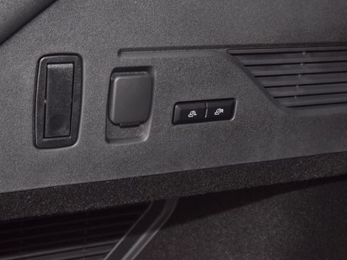 New 2026 Lincoln Nautilus Premier AWD/4WD image 67