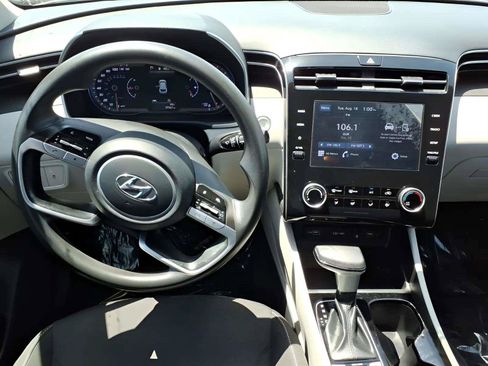Certified 2023 Hyundai Tucson SEL AWD/4WD image 10