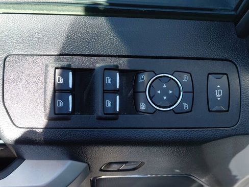 Used 2020 Ford F250 Lariat w/ Lariat Ultimate Package AWD/4WD image 21