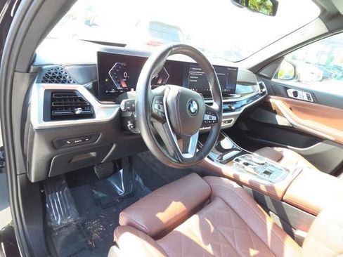 Used 2025 BMW X5 xDrive40i image 28