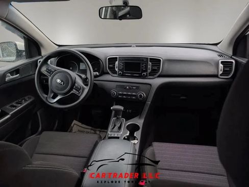 Used 2018 Kia Sportage LX AWD/4WD image 19