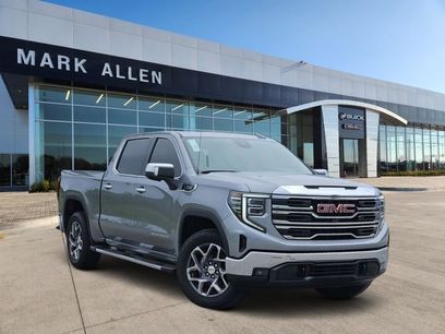 New 2026 GMC Sierra 1500 SLT w/ SLT Premium Package