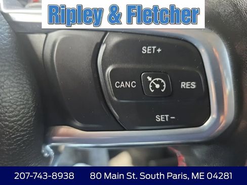 Used 2021 Jeep Gladiator Rubicon w/ Cold Weather Group AWD/4WD image 21