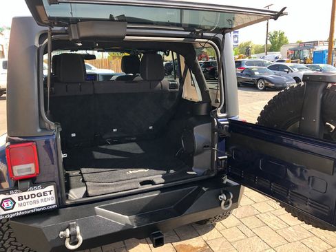 Used 2013 Jeep Wrangler Unlimited Sahara w/ Trailer Tow Group AWD/4WD image 40