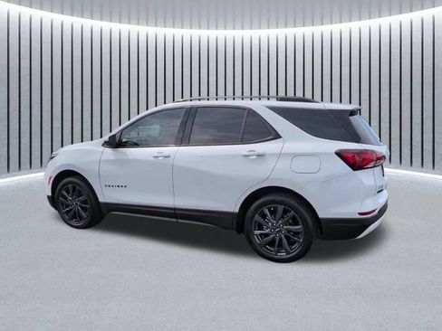 Certified 2024 Chevrolet Equinox RS AWD/4WD image 9