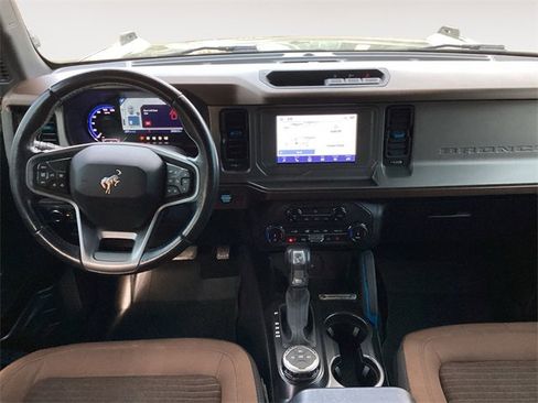 Used 2022 Ford Bronco Outer Banks image 10