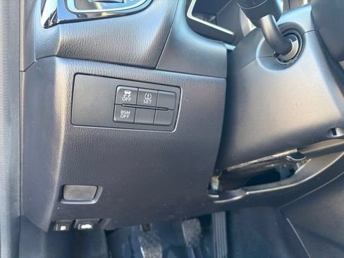Used 2015 MAZDA MAZDA3 i Touring FWD image 27