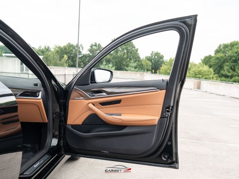 Used 2019 BMW 540i RWD image 43