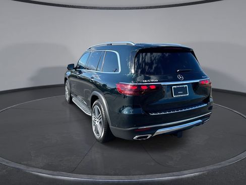 Used 2024 Mercedes-Benz GLS 450 4MATIC image 10