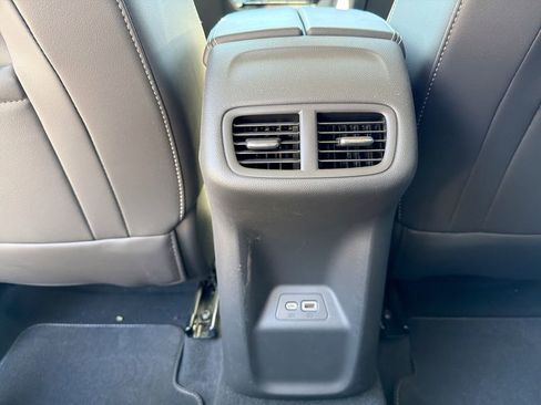 Used 2022 Buick Envision Essence w/ Safety Package AWD/4WD image 35