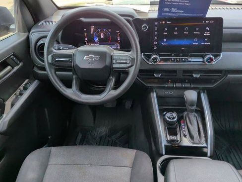 Used 2023 Chevrolet Colorado Trail Boss AWD/4WD image 12
