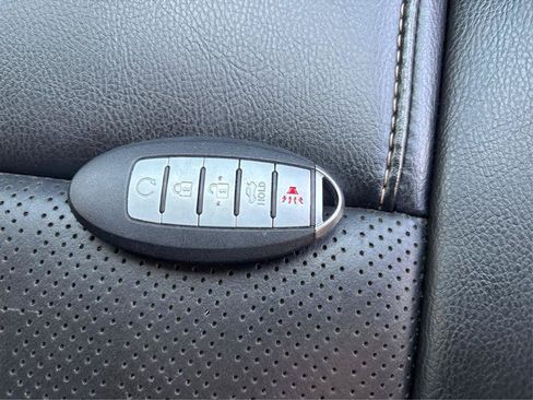 Used 2021 Nissan Maxima 3.5 SV w/ Floor Mat Group FWD image 22