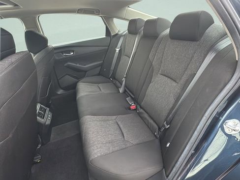 Certified 2025 Honda Accord SE image 19