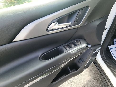 New 2026 Chevrolet Traverse LT w/ Enhanced Driving Package image 13