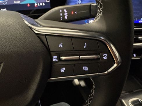 New 2026 Chevrolet Equinox EV LT image 13