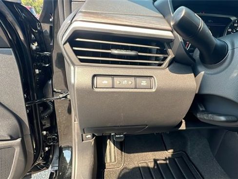 New 2025 Nissan Altima 2.5 SV w/ SV Special Edition Package image 29