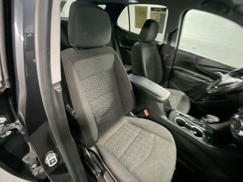 Used 2022 Chevrolet Equinox LT image 27