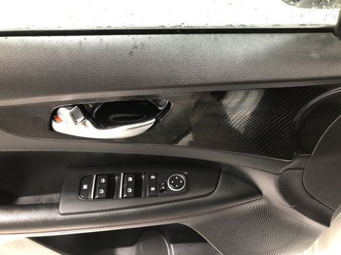 Certified 2021 Kia Forte GT image 18