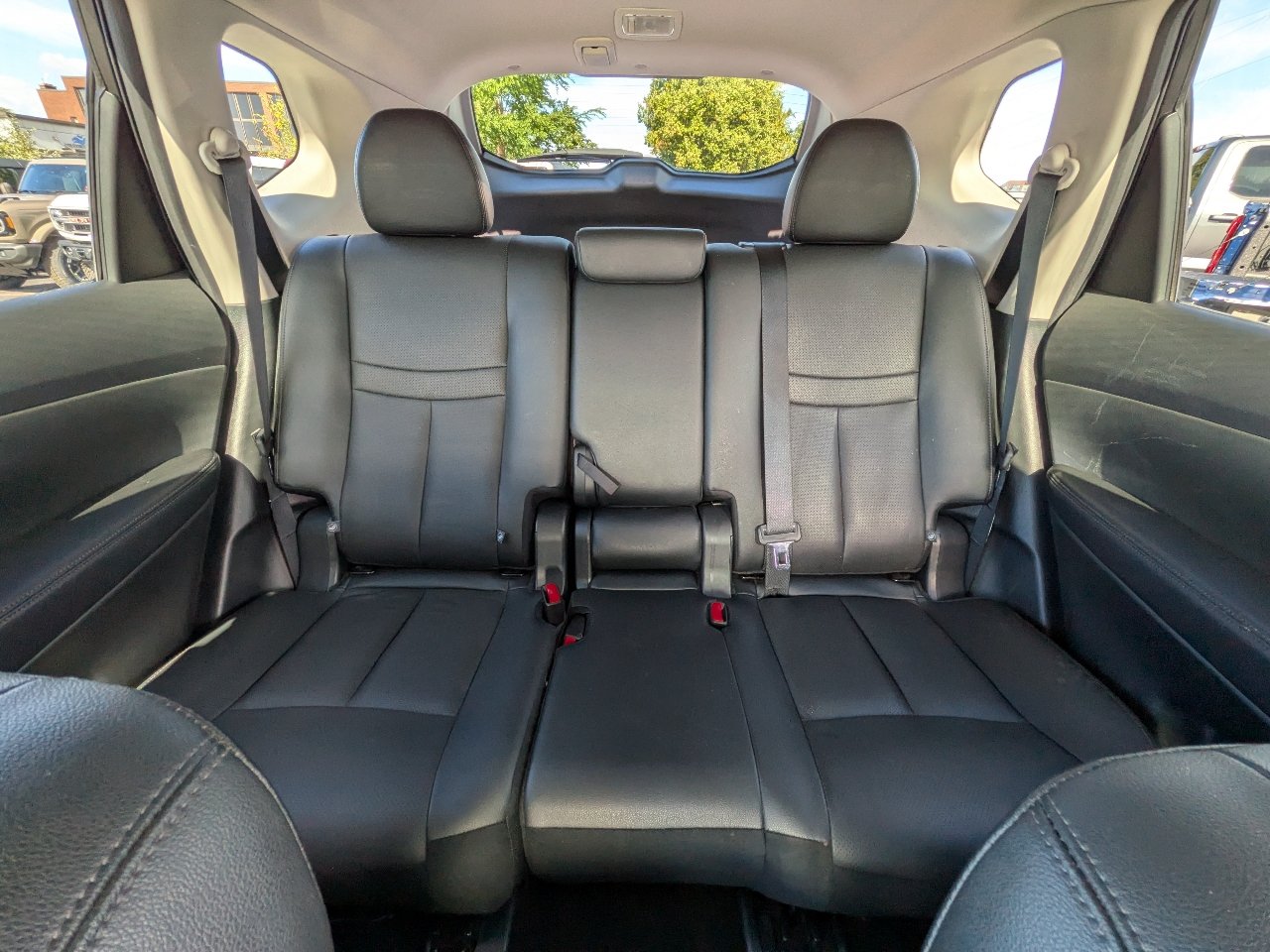 Used 2019 Nissan Rogue SL w/ Premium Package AWD/4WD image 15