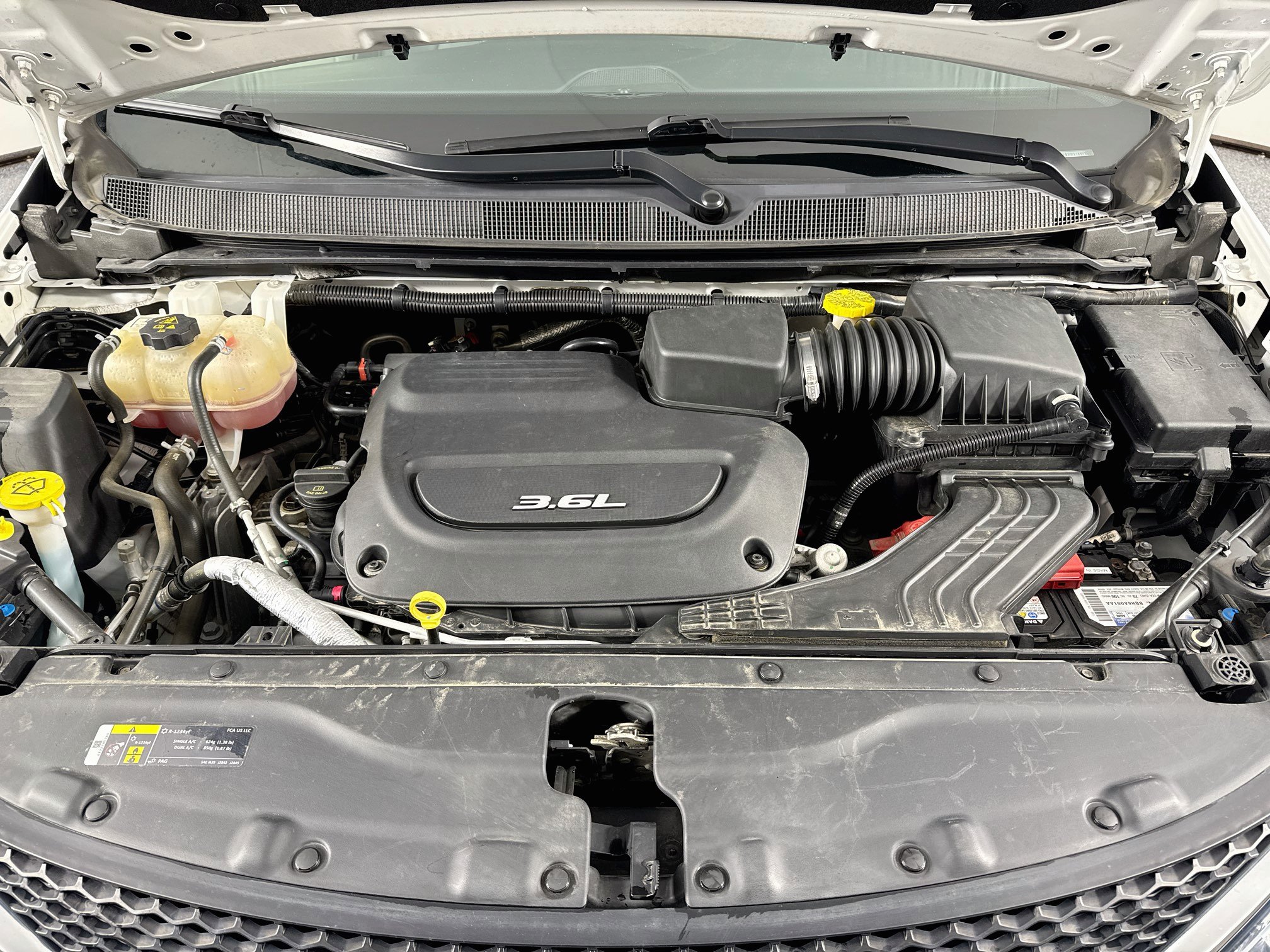 Used 2018 Chrysler Pacifica Touring-L FWD image 31
