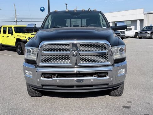 Used 2017 RAM 2500 Laramie image 3