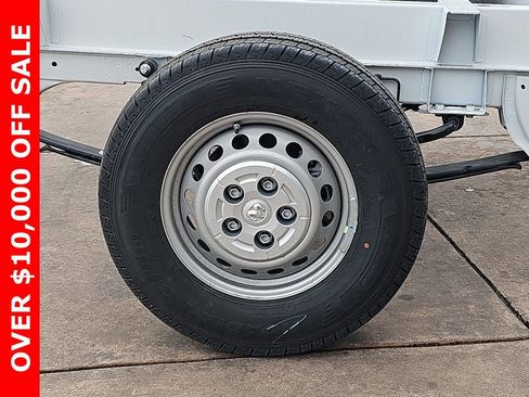 New 2024 RAM ProMaster 3500 w/ Convenience Group image 36