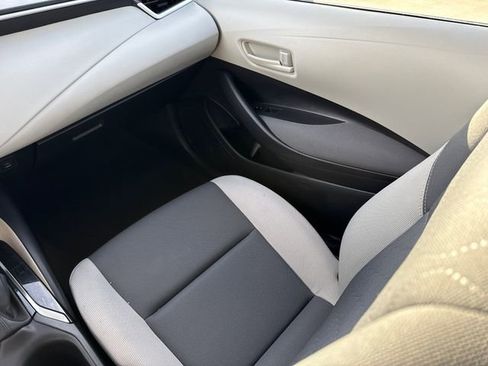 Used 2024 Toyota Corolla LE image 14