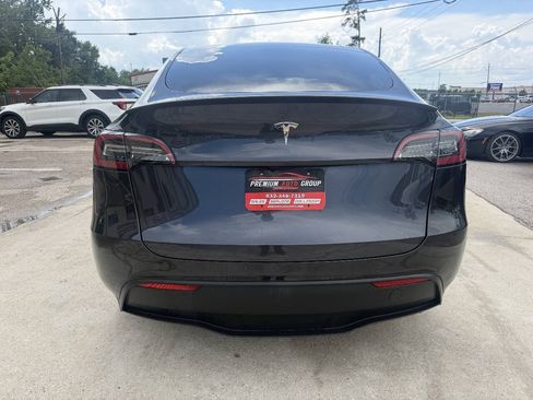 Used 2024 Tesla Model Y Long Range RWD image 6