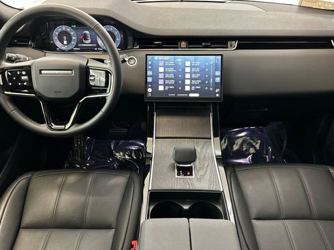 Used 2025 Land Rover Range Rover Evoque S image 27